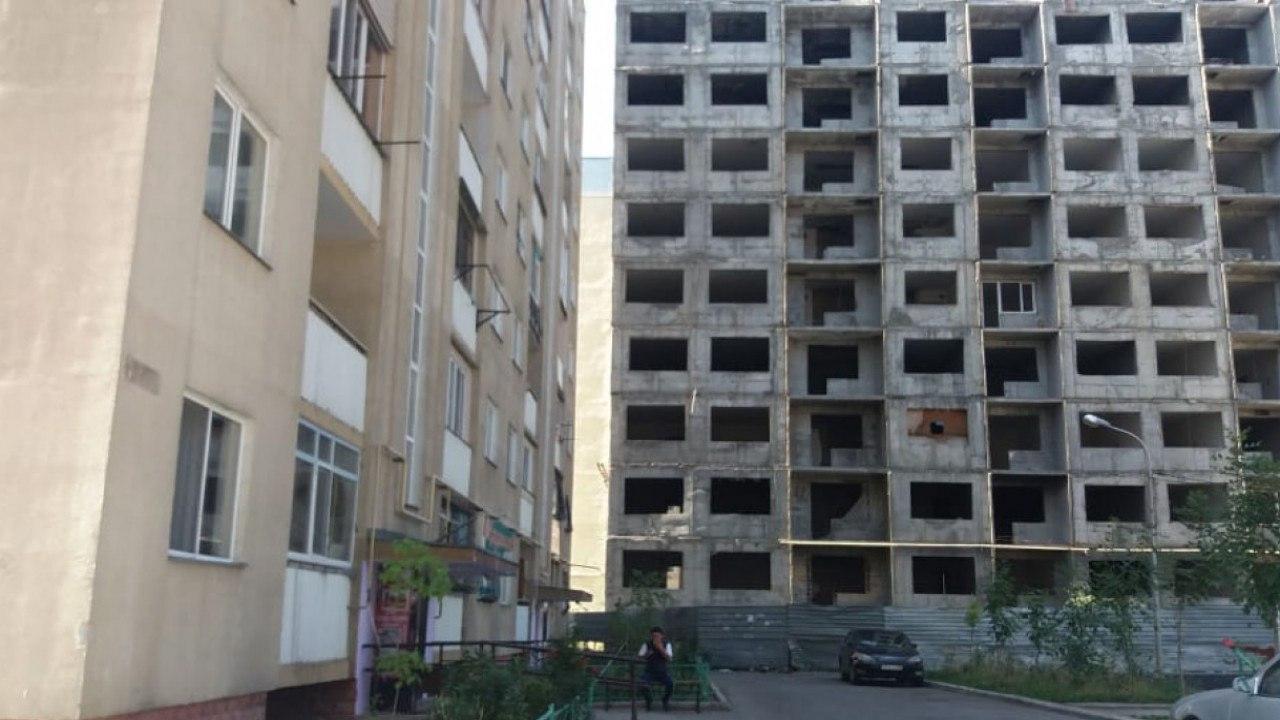 Еще шесть домов накренились в Алматы