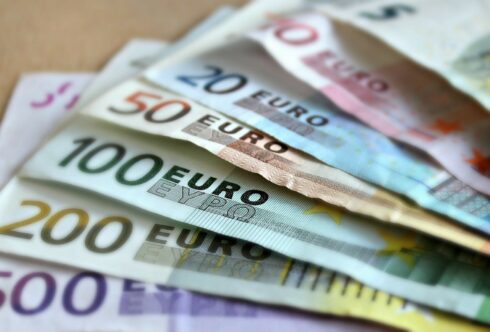 В ЕАЭС отменили пошлину для онлайн-покупок до 1 тыс. евро